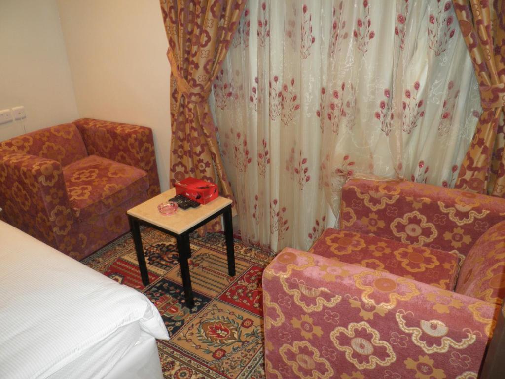 Marina Royal Hotel Suites Kuwait City Quarto foto