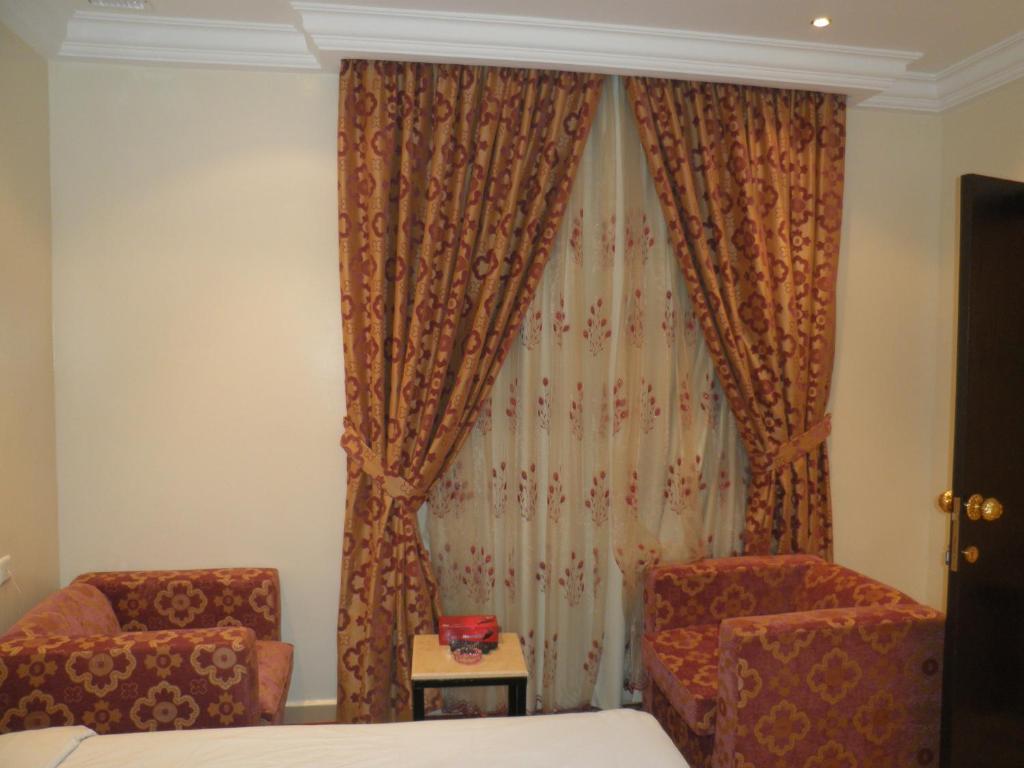 Marina Royal Hotel Suites Kuwait City Quarto foto